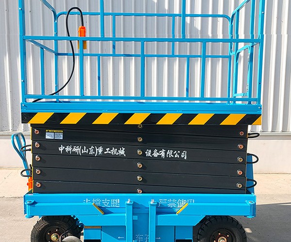 科尔沁右翼中旗自行走升降机